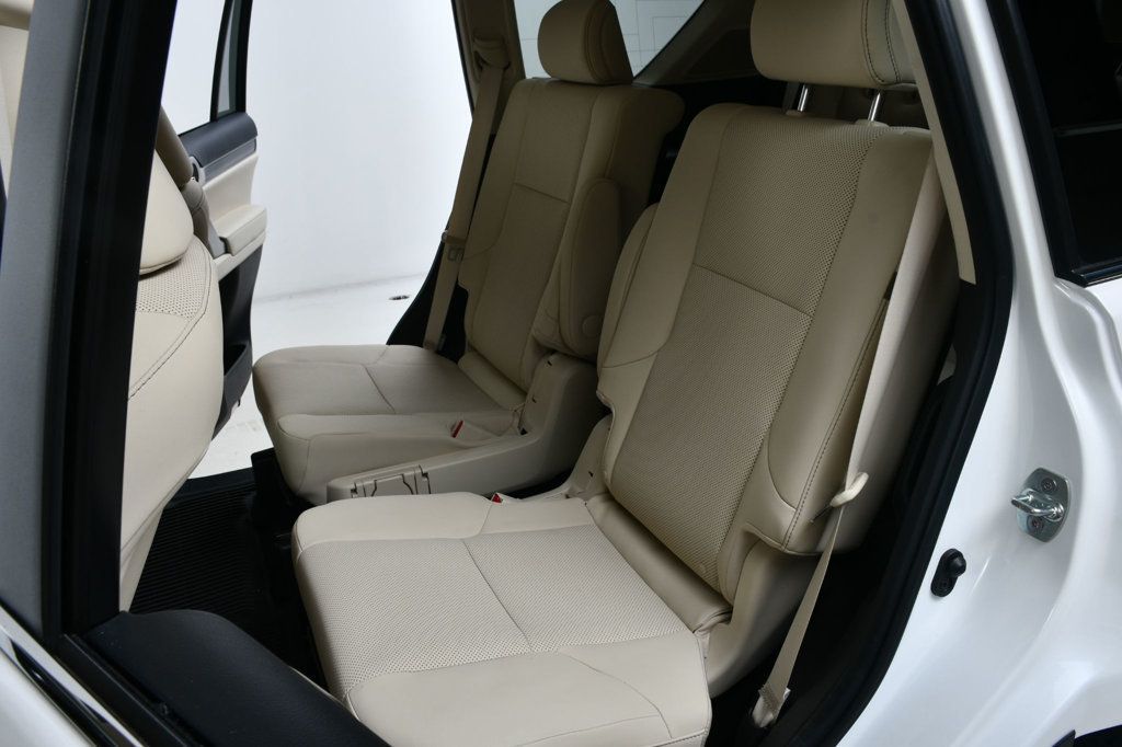 2023 Lexus GX Premium photo 35