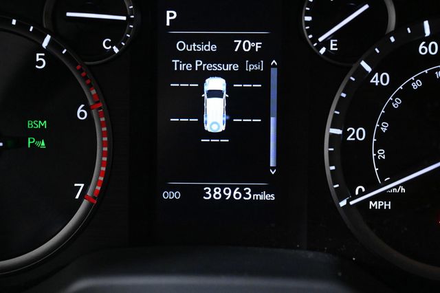 2023 Lexus GX 460 - 22977845 - 10