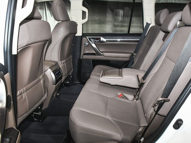 2023 Lexus GX 460 - 22936235 - 50