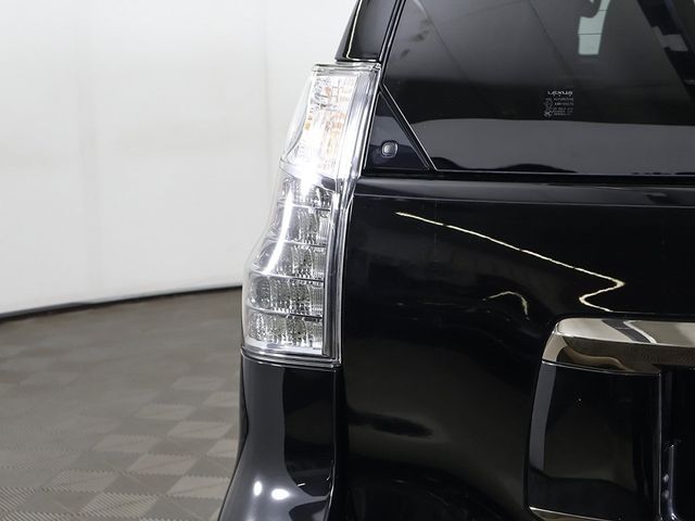 2023 Lexus GX GX 460 4WD - 22941221 - 19