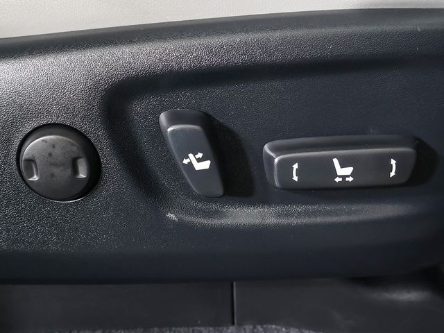 2023 Lexus GX GX 460 4WD - 22941221 - 38