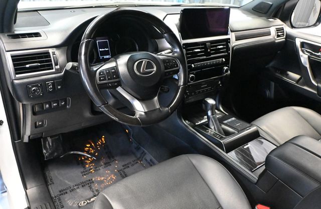 2023 Lexus GX GX 460 4WD Premium Package - 23097684 - 9