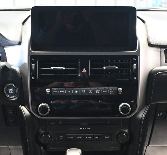 2023 Lexus GX GX 460 4WD Premium Package - 23097684 - 12