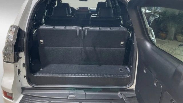 2023 Lexus GX GX 460 Luxury 4WD - 23003215 - 8