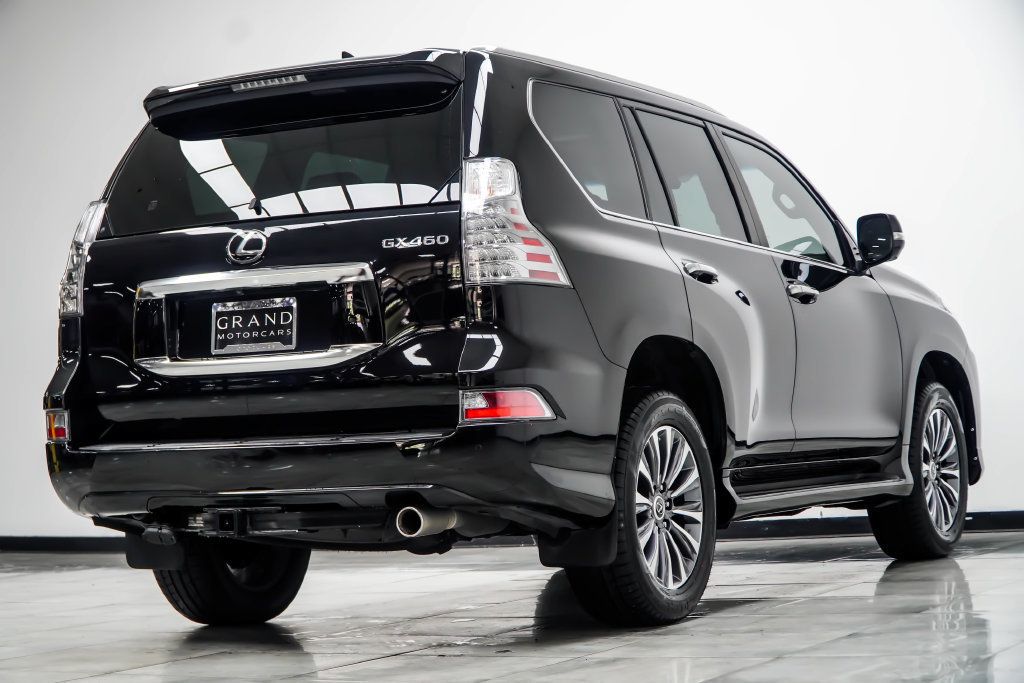 Lexus GX photo 14