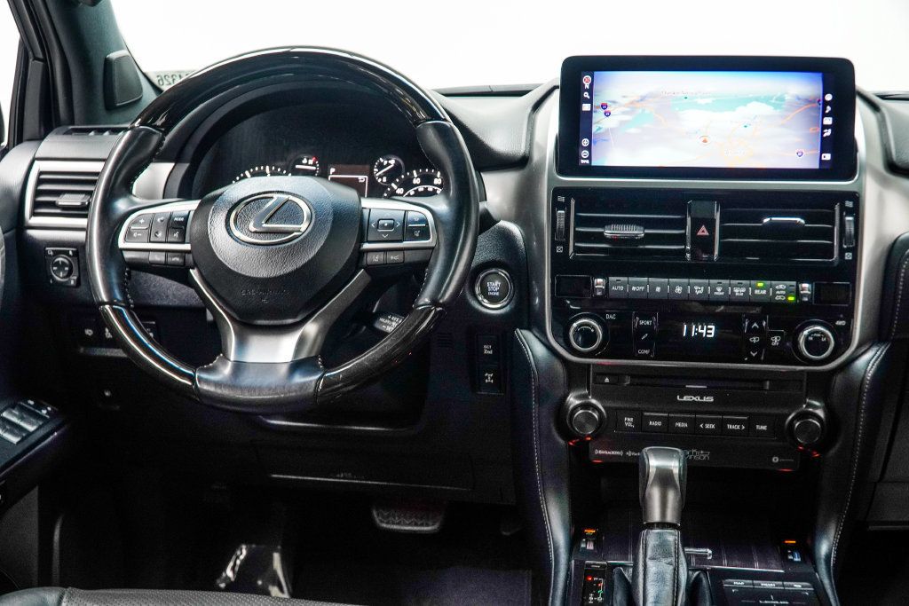 Lexus GX photo 18