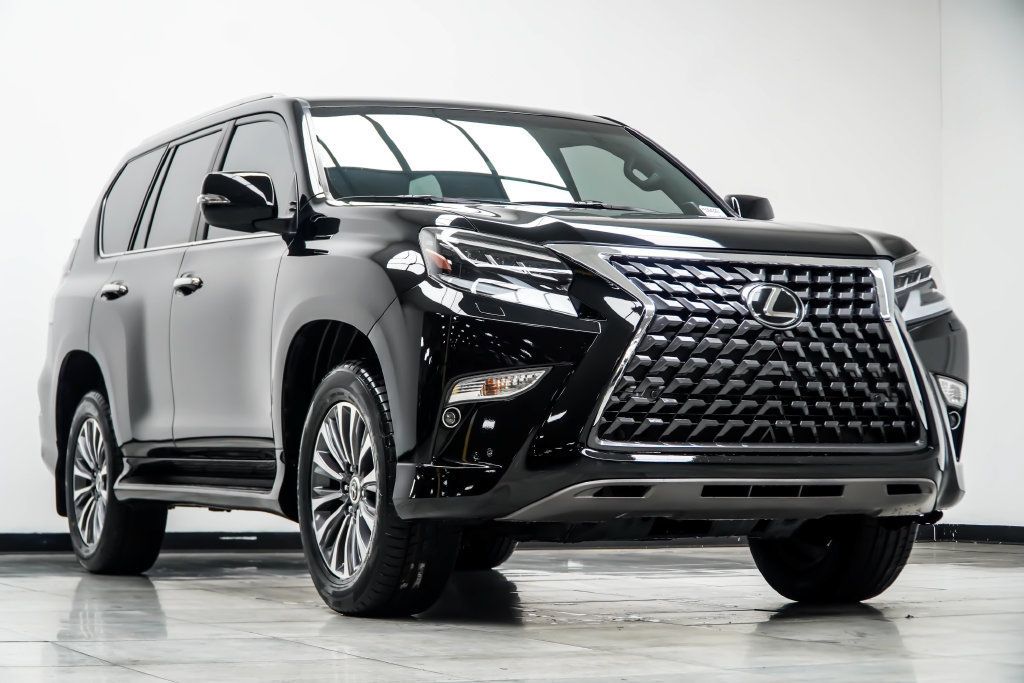 Lexus GX photo 4