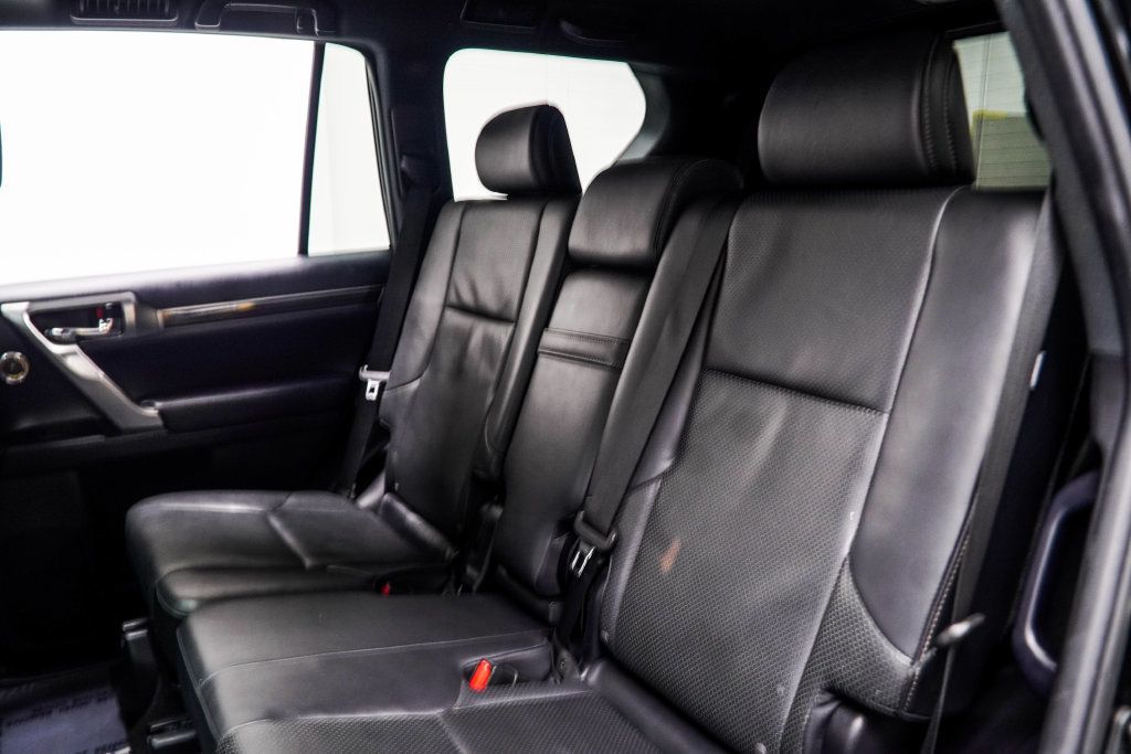 Lexus GX photo 41