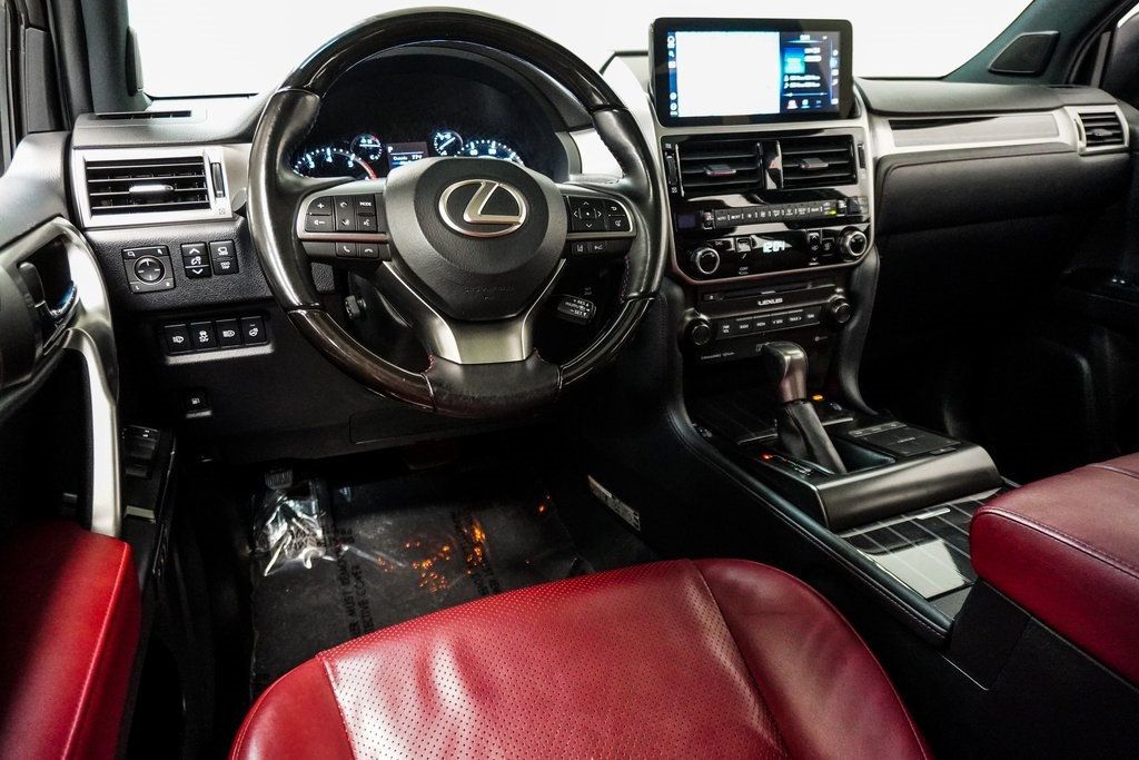 2023 Lexus GX 460 Luxury photo 13