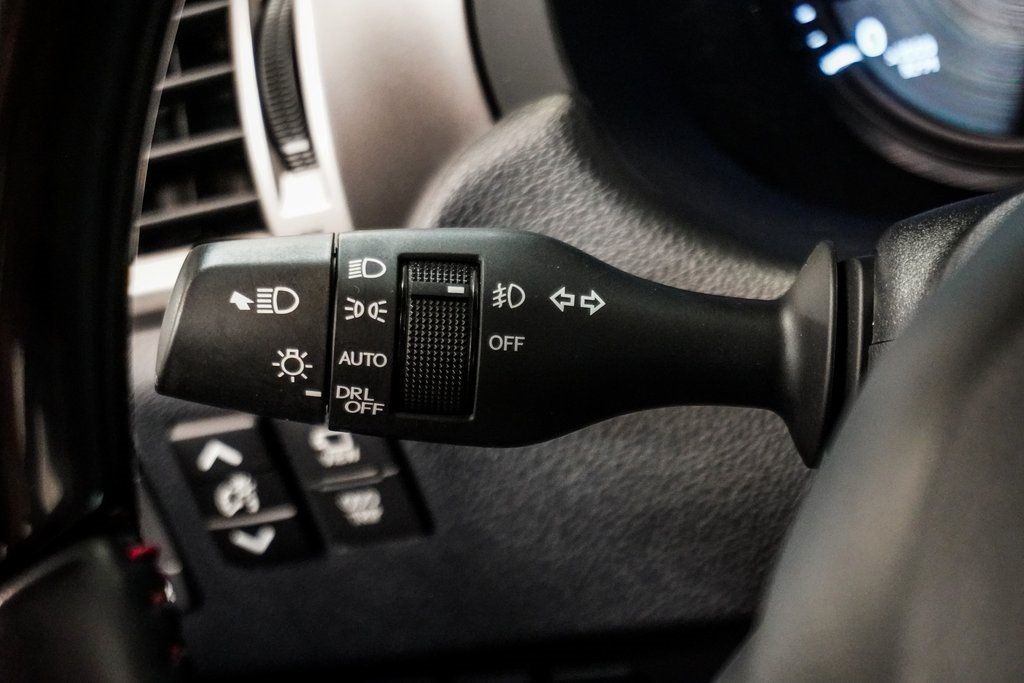 2023 Lexus GX 460 Luxury photo 18