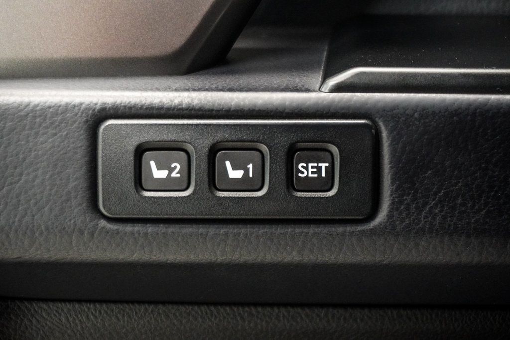 2023 Lexus GX 460 Luxury photo 20
