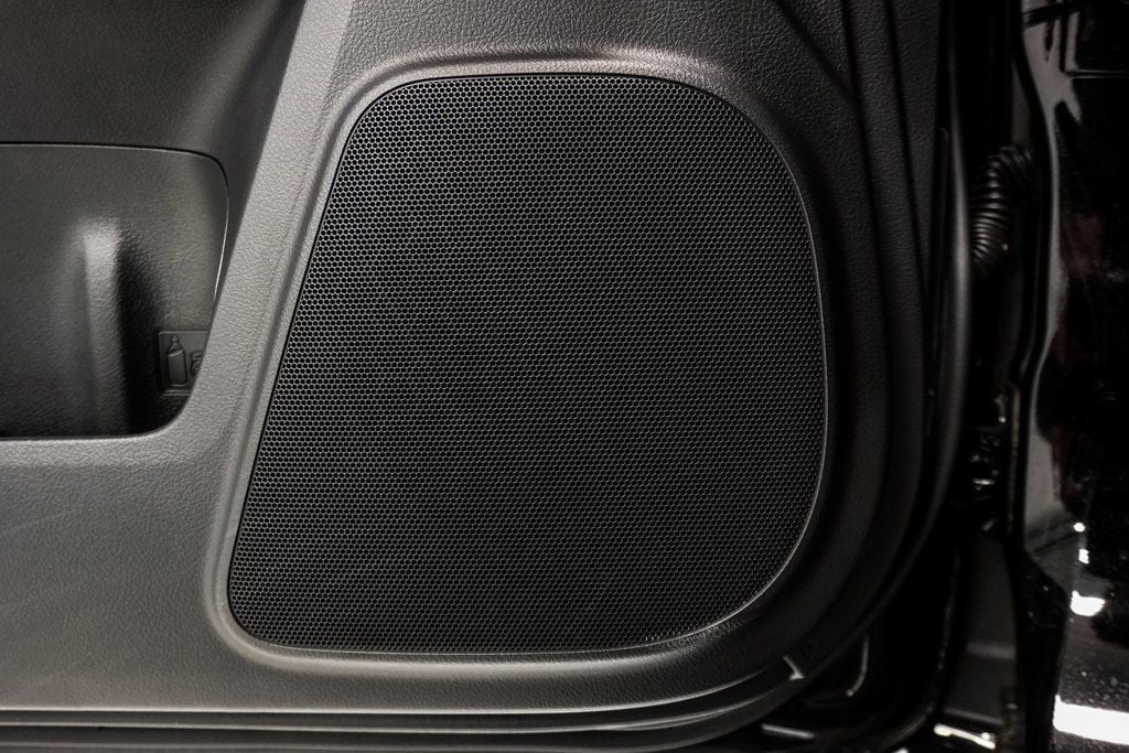 2023 Lexus GX 460 Luxury photo 23