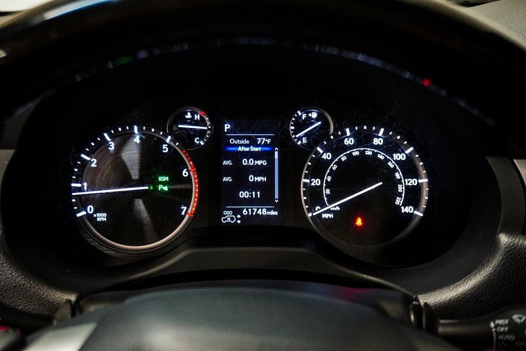 2023 Lexus GX 460 Luxury photo 32