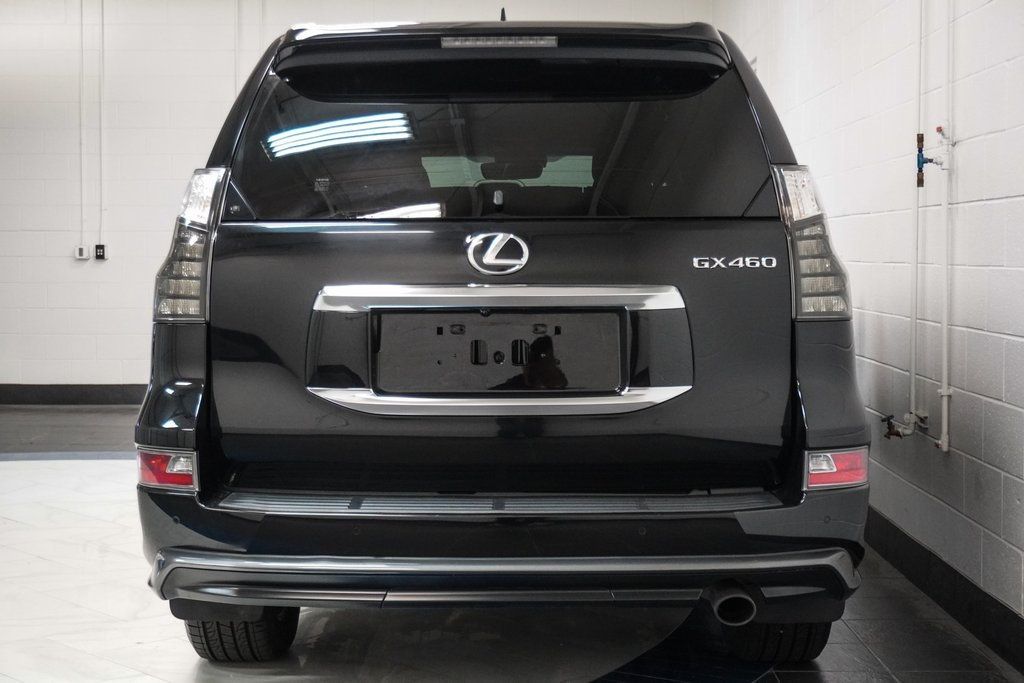 2023 Lexus GX 460 Luxury photo 40