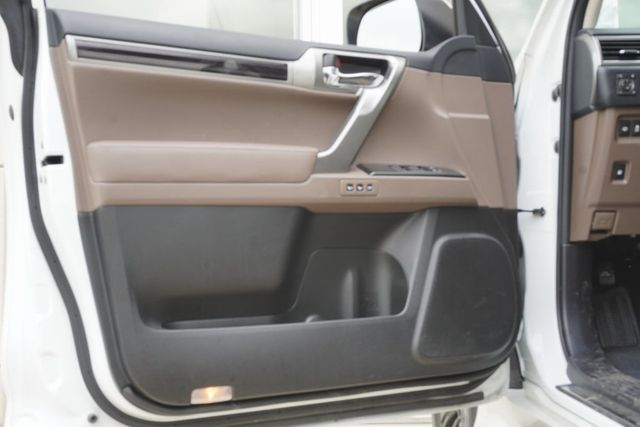 2023 Lexus GX GX 460 Luxury 4WD - 22925586 - 26