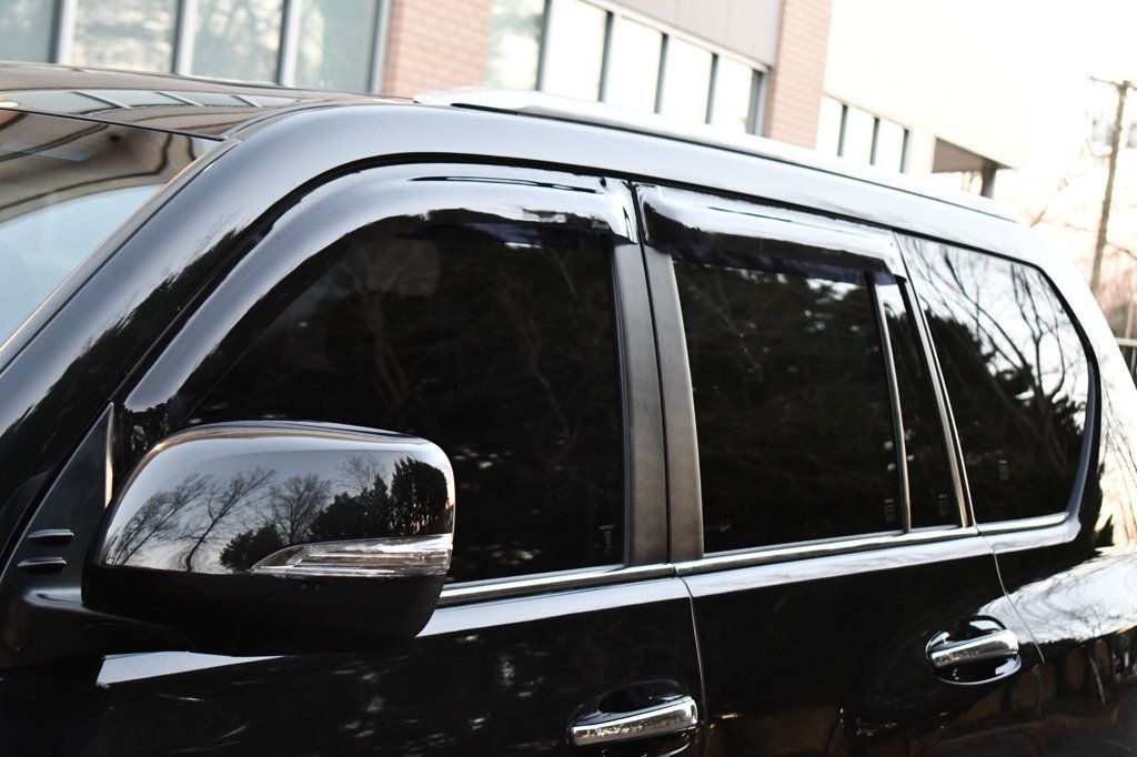 2023 Lexus GX 460 Premium photo 13