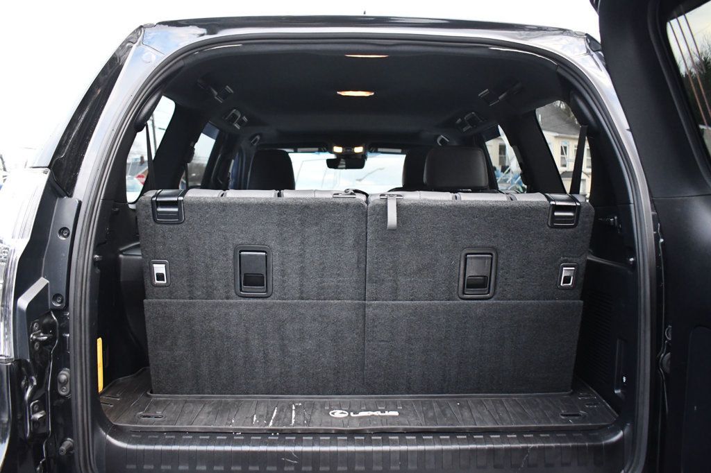 2023 Lexus GX 460 Premium photo 15