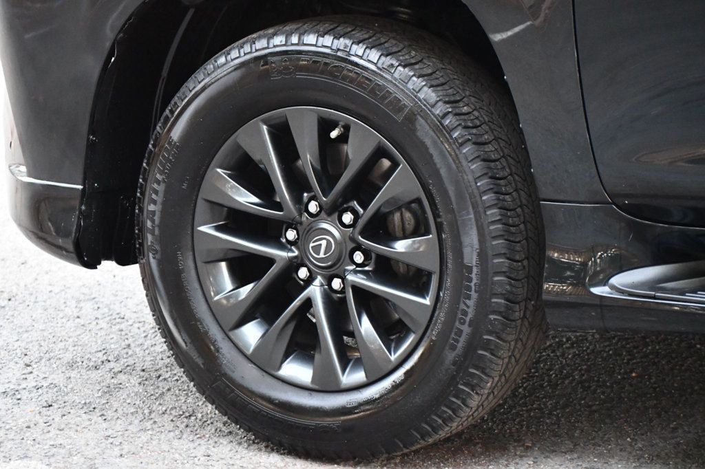 2023 Lexus GX 460 Premium photo 20