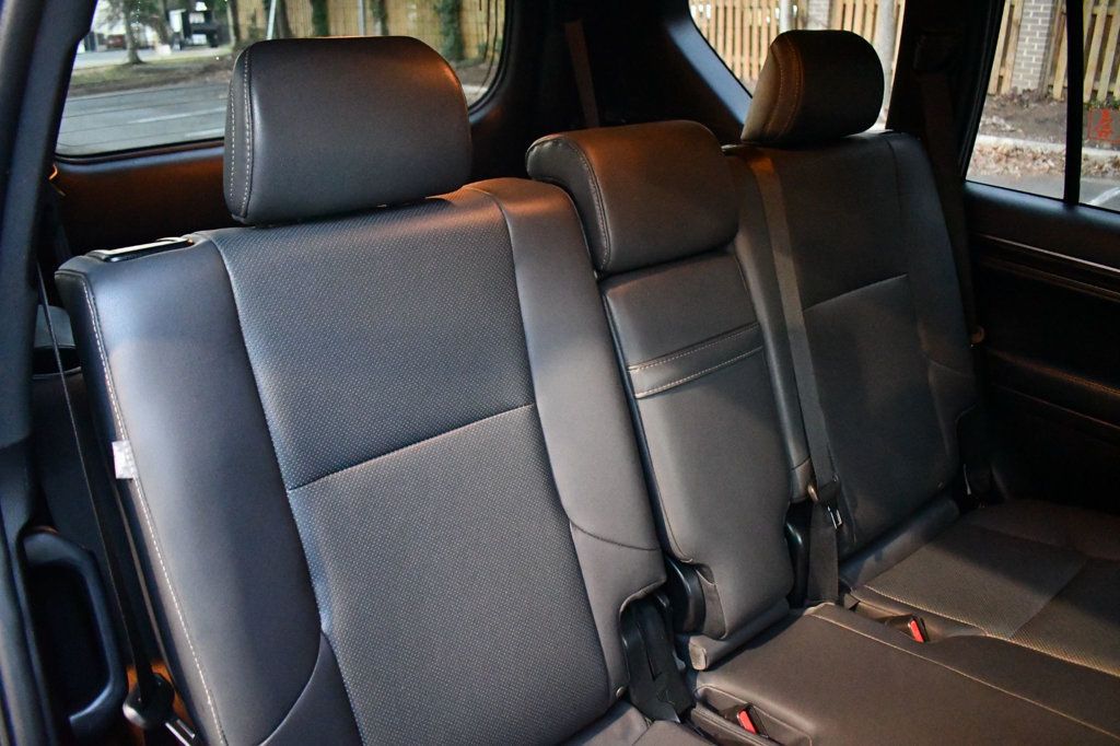 2023 Lexus GX 460 Premium photo 24