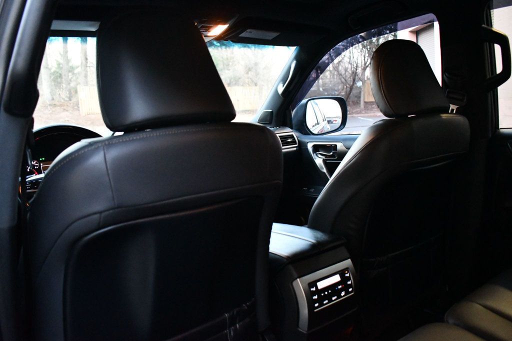 2023 Lexus GX 460 Premium photo 30