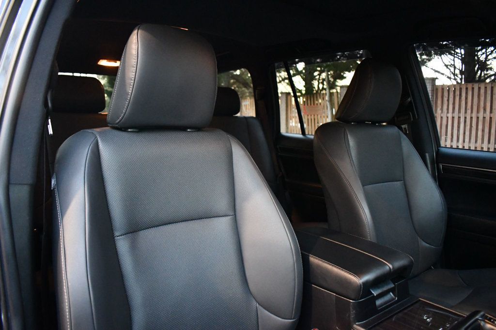 2023 Lexus GX 460 Premium photo 33