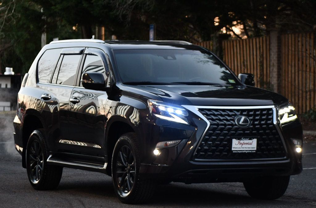 2023 Lexus GX 460 Premium photo 4