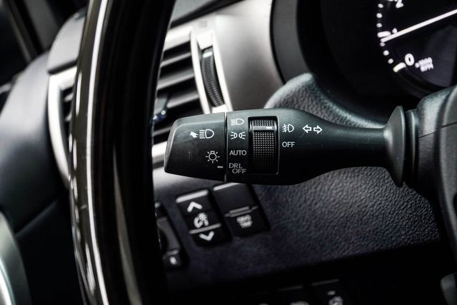 2023 Lexus GX GX 460 Premium 4WD - 23031536 - 32