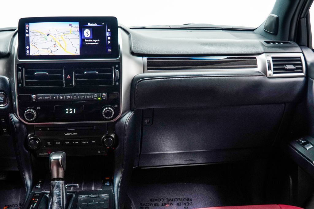 Lexus GX photo 22