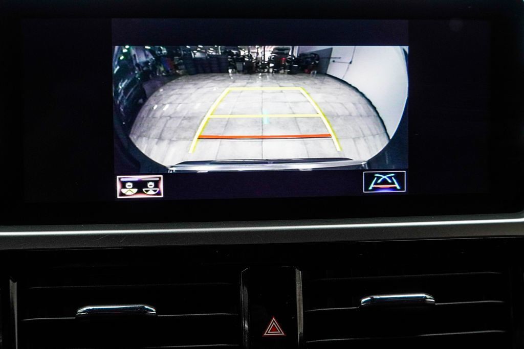 Lexus GX photo 35
