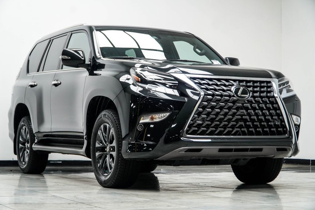Lexus GX photo 4