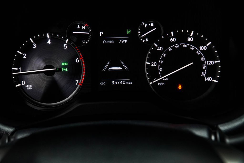 Lexus GX photo 43
