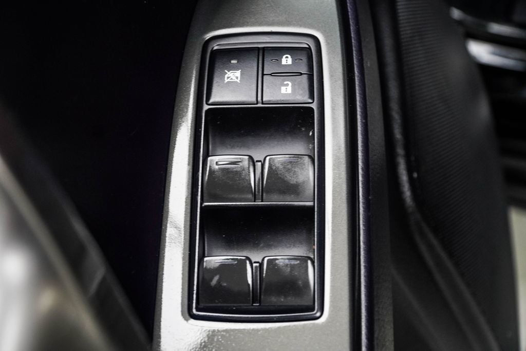 Lexus GX photo 46