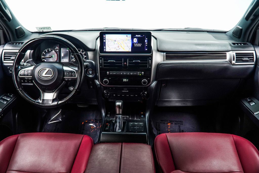 Lexus GX photo 5