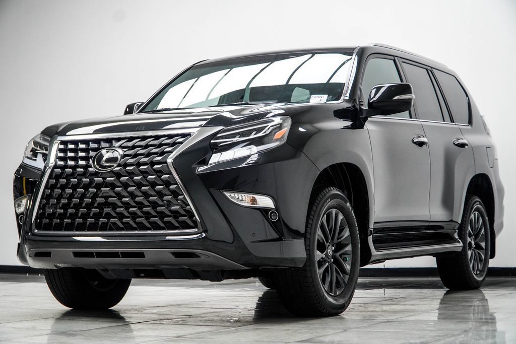 Lexus GX photo 9