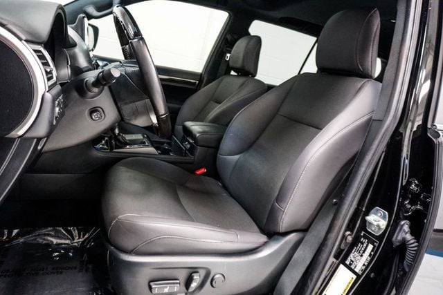 2023 Lexus GX GX 460 Premium 4WD - 22996883 - 5