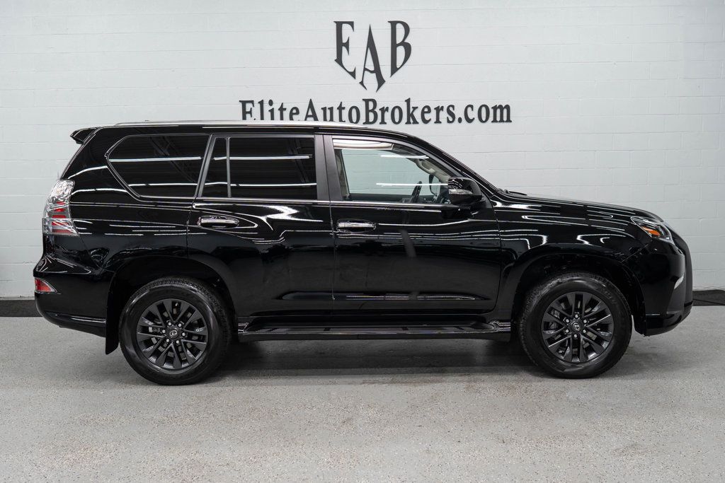 2023 Lexus GX GX 460 Premium 4WD - 22444366 - 3