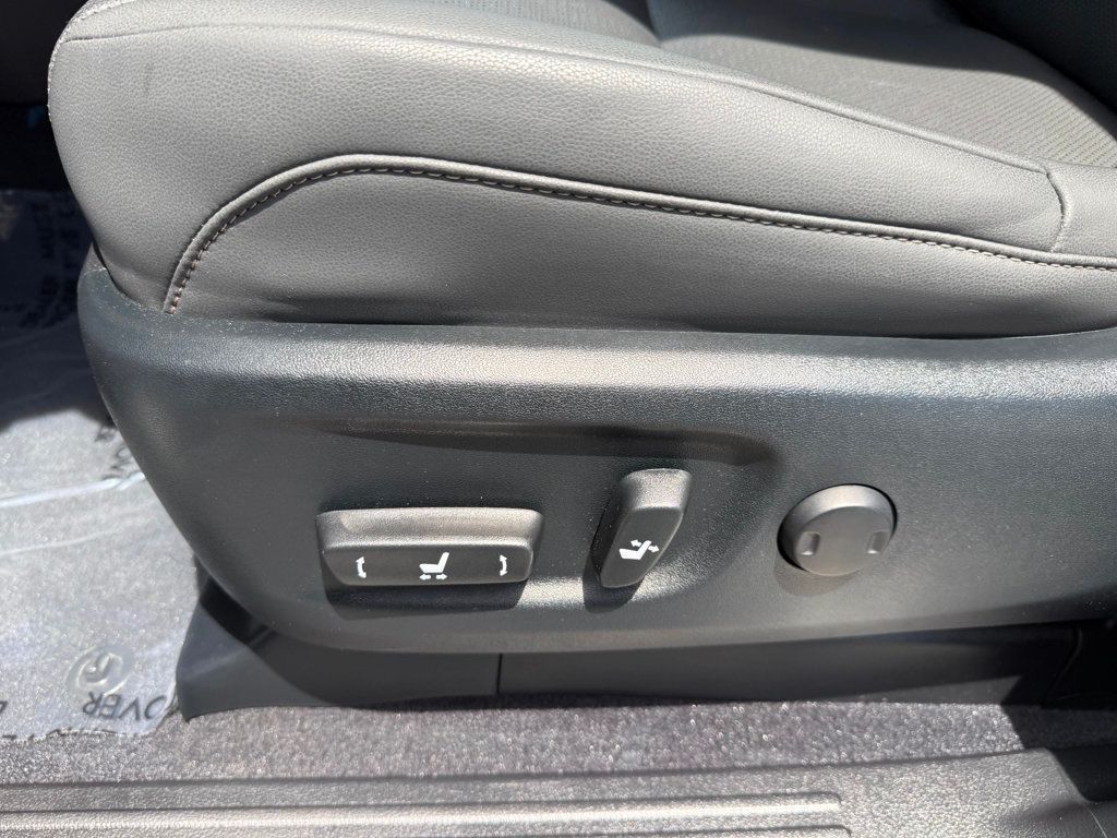 2023 Lexus GX GX 460 Premium 4WD - 23021253 - 10