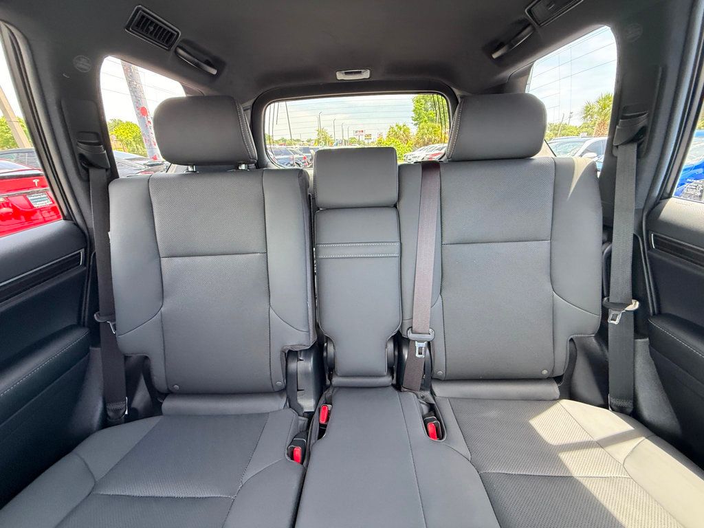 2023 Lexus GX GX 460 Premium 4WD - 23021253 - 18