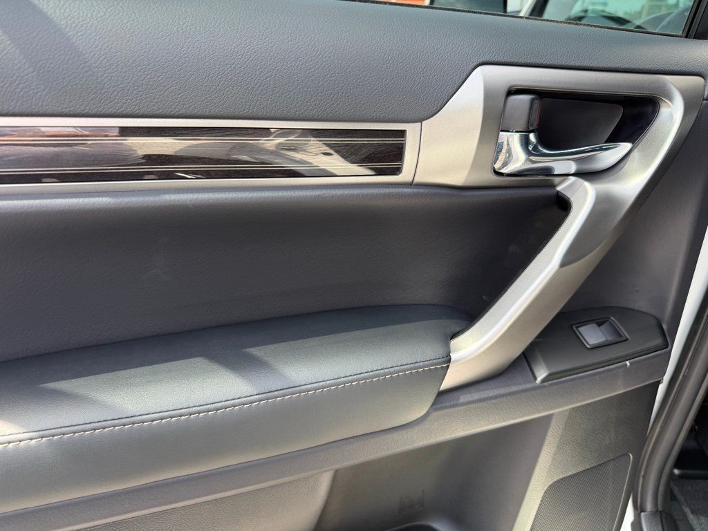 2023 Lexus GX GX 460 Premium 4WD - 23021253 - 24