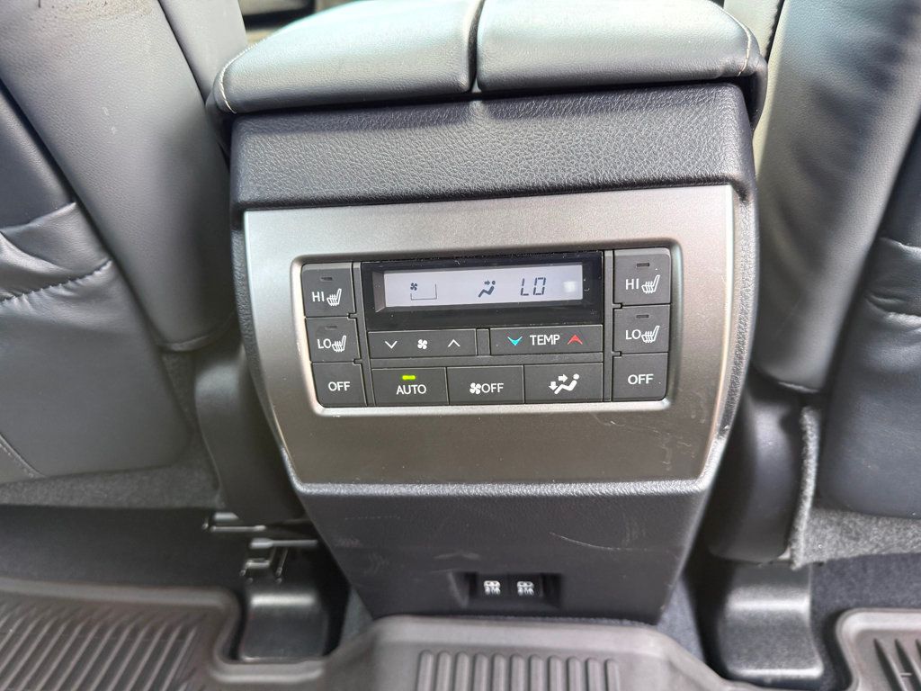 2023 Lexus GX GX 460 Premium 4WD - 23021253 - 28