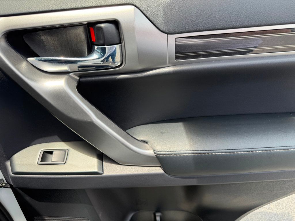 2023 Lexus GX GX 460 Premium 4WD - 23021253 - 30