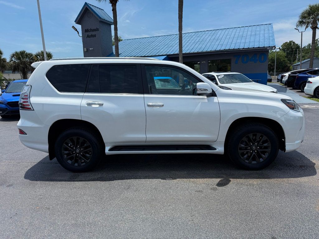 2023 Lexus GX GX 460 Premium 4WD - 23021253 - 3