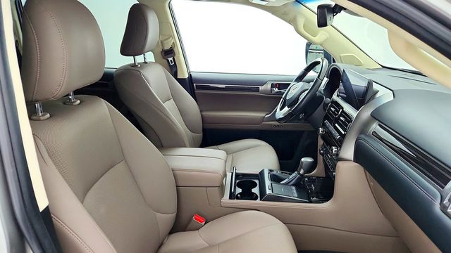 2023 Lexus GX GX 460 Premium 4WD w/Heated Wood & Leather Steering Wheel - 23091354 - 23