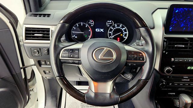 2023 Lexus GX GX 460 Premium 4WD with Plus Package, Tow Hitch & Heated SW - 22984988 - 13