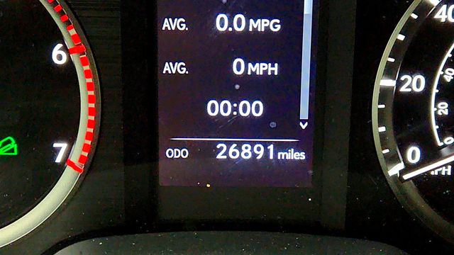 2023 Lexus GX GX 460 Premium 4WD with Plus Package, Tow Hitch & Heated SW - 22984988 - 15