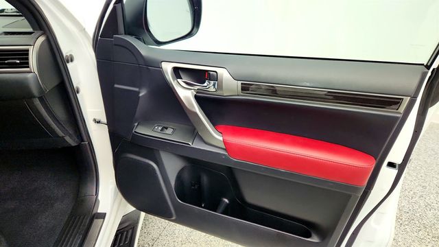 2023 Lexus GX GX 460 Premium 4WD with Plus Package, Tow Hitch & Heated SW - 22984988 - 26