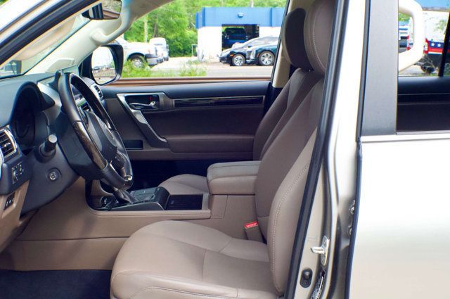 2023 Lexus GX PremiumPlusPkg/MarkLevinsonPremiumAudio/Heated&CooledSeats/NAV - 23015794 - 16