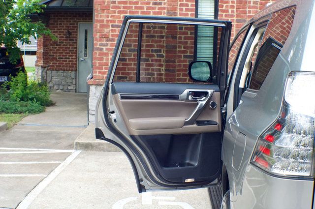 2023 Lexus GX PremiumPlusPkg/MarkLevinsonPremiumAudio/Heated&CooledSeats/NAV - 23015794 - 46