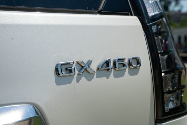 2023 Lexus GX PremiumPlus/SportDesignPkg/2ndRowCaptains/Heated&CooledSeats - 23032055 - 9