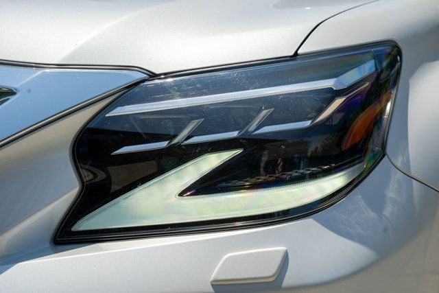 2023 Lexus GX PremiumPlus/SportDesignPkg/2ndRowCaptains/Heated&CooledSeats - 23032055 - 12
